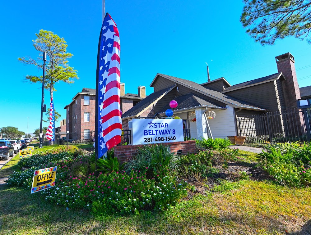 Star Beltway 8 Apartments