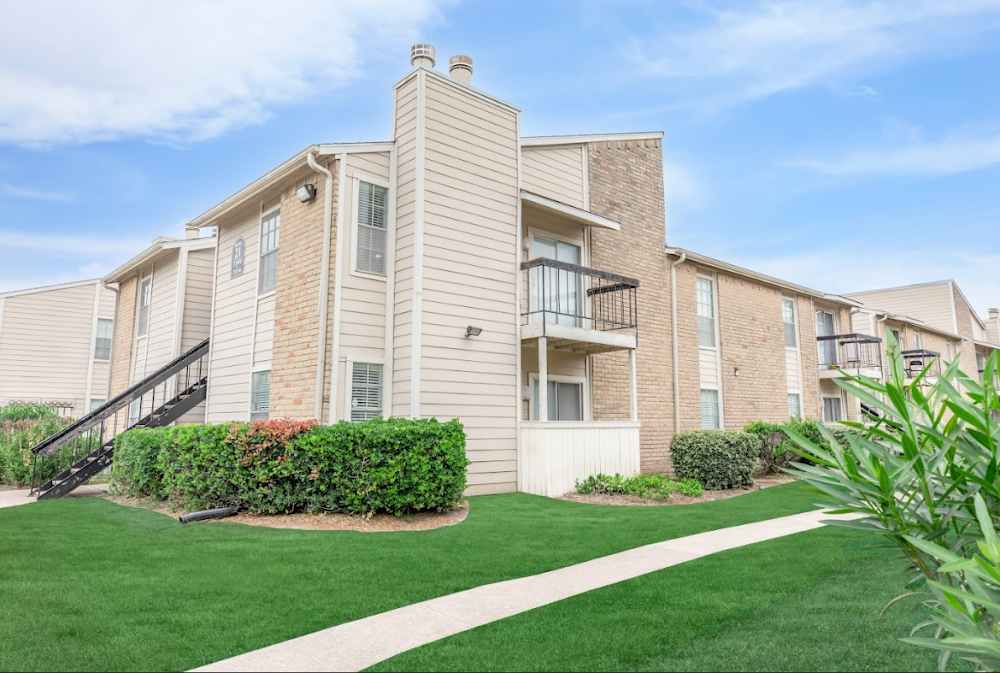 Harvest Hill Apartments